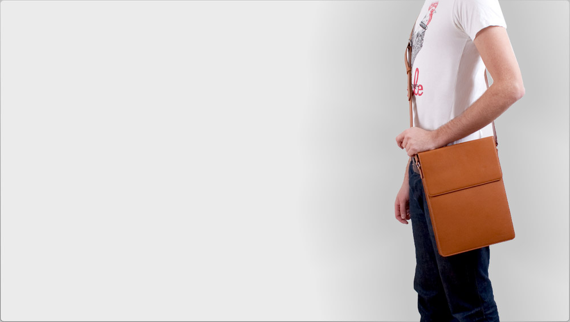 Shouldercase / Original product photography.